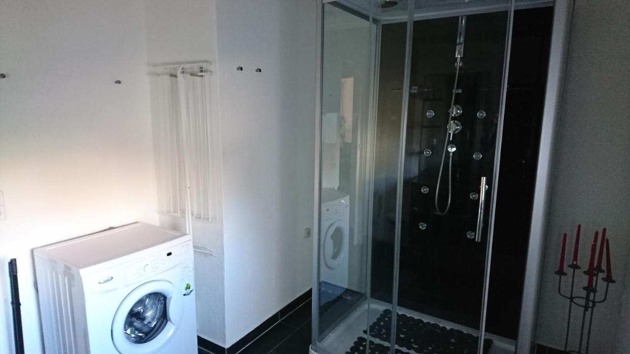 Appartment "Gerasymchuk" Im Einfamilienhaus Эккернфёрде Экстерьер фото